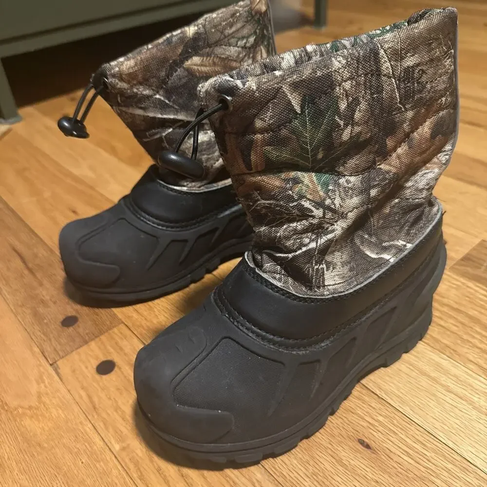 Itasca Kids Snow Boots Size 13 Camo Insulated Waterproof Winter EUC